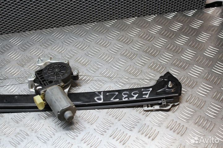 Стеклоподъемник задний правый BMW X5 E53