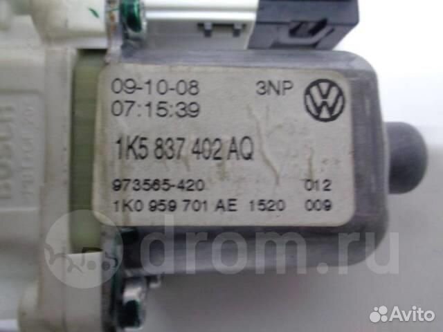 Моторчик стеклоподъемника передний правый VW Golf