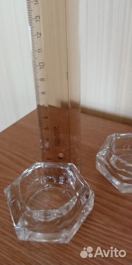 Подсвечники разные, свечи ароматизированные