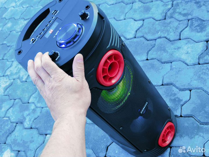 Мощная портативная колонка