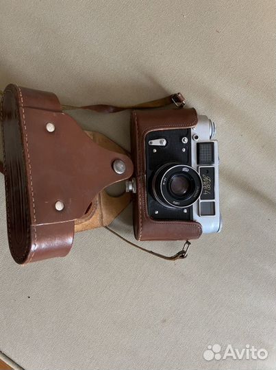 Плёночный фотоаппарат фэд 4