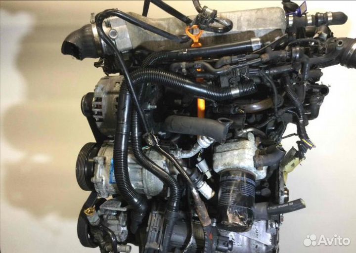 Двигатель Audi 1.8 ARY