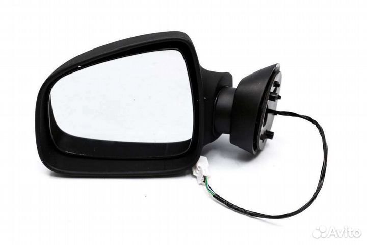 Зеркала на LADA Largus