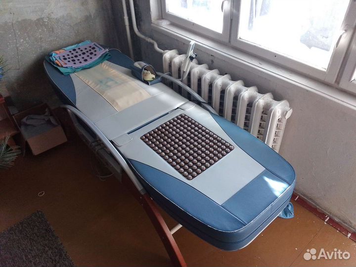 Массажная кровать б/у nuga best 5000