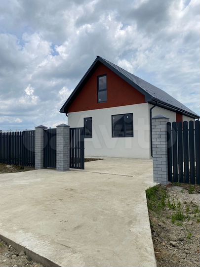 Дом 104 м² на участке 3,2 сот.