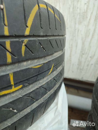 Continental ContiPremiumContact 5 SUV 235/45 R19