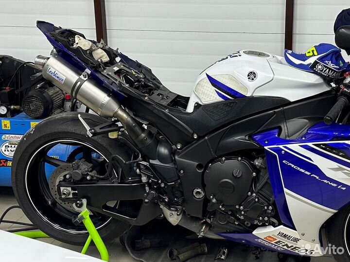 Глушитель выхлоп yamaha r1 04-06 Yoshimura