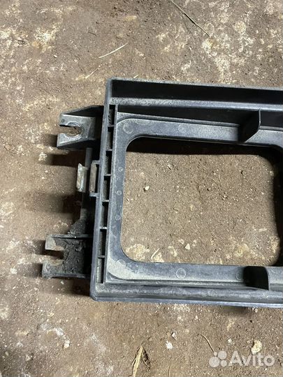 Рамка салонного фильтра VW Passat B5 99г