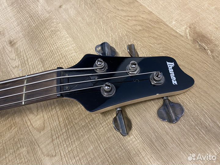 Бас гитара Ibanez pgb2t Slipknot Paul Gray