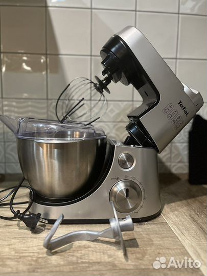 Кухонная машина Tefal QB408D38 серебристый