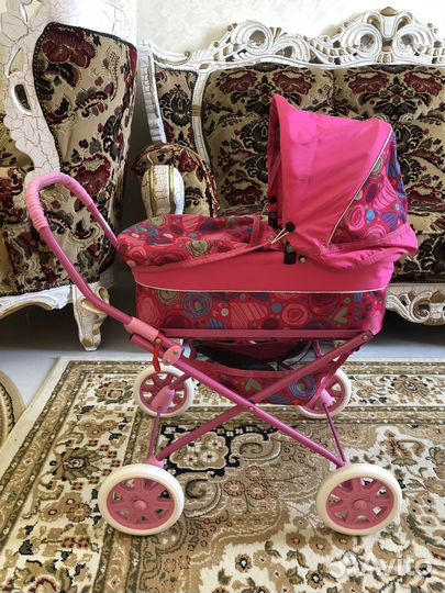 Коляска кукольная