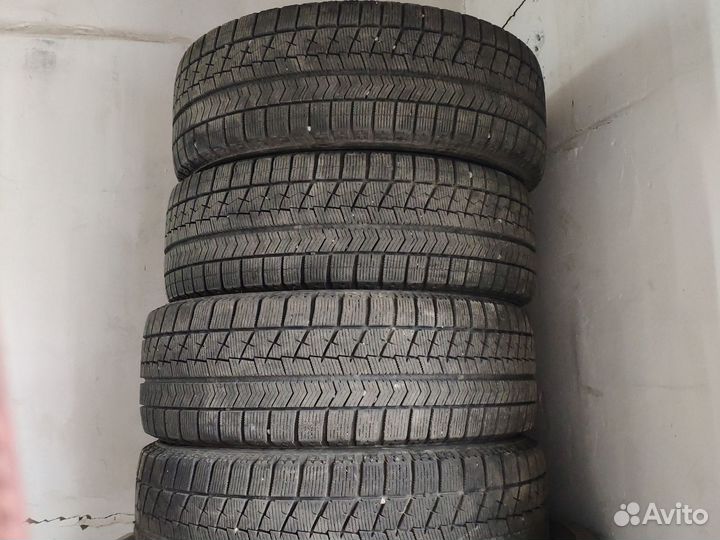 Bridgestone Blizzak VRX 185/55 R15