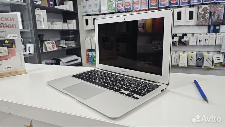 MacBook Air 11