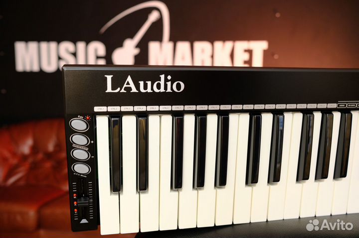 Миди-контроллер + аксессуары