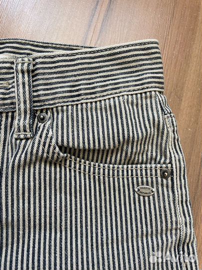 Джинсы Mom Pull&Bear