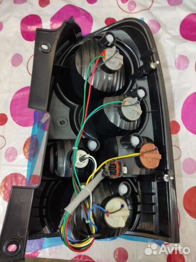 Задний левый фонарь ssang yong rexton