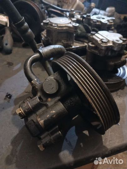 Насос гидроусилителя Hyundai Sonata 4
