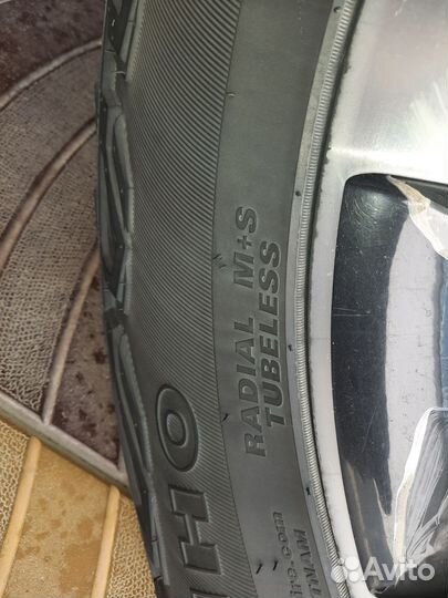 Kumho Road Venture MT51 265/60 R18 80