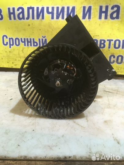 Мотор печки Volkswagen Bora