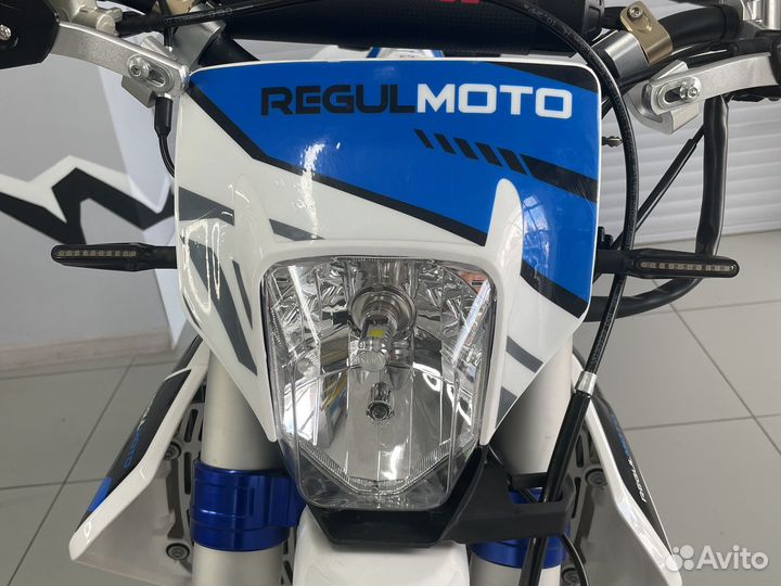 Мотоцикл Regulmoto legend 300