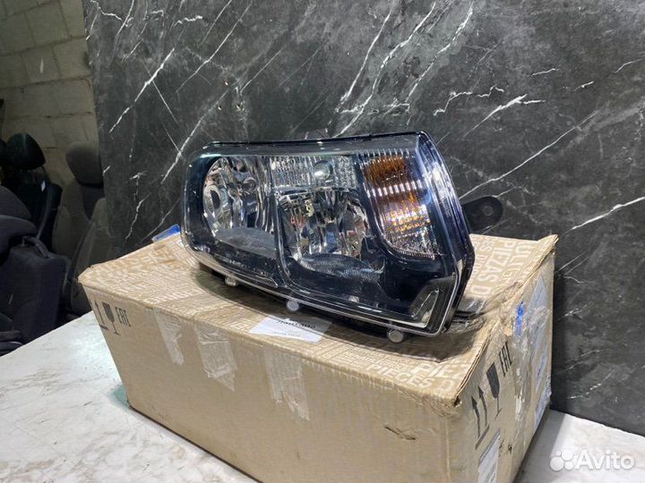 Фара передняя правая Лада Ларгус FL 2022