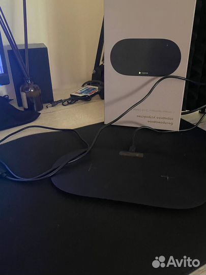 Беспроводная зарядка Moonfish MF WRC-003