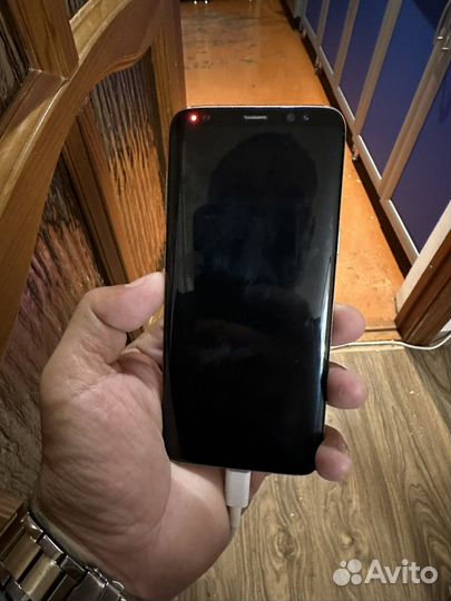 Телефон Samsung galaxy s8