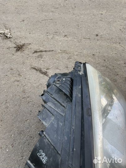 Фара передняя левая sorento 1 рестайлинг