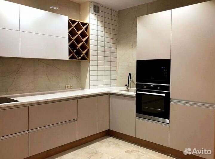 Кухня современная на заказ. Доставка и сборка 