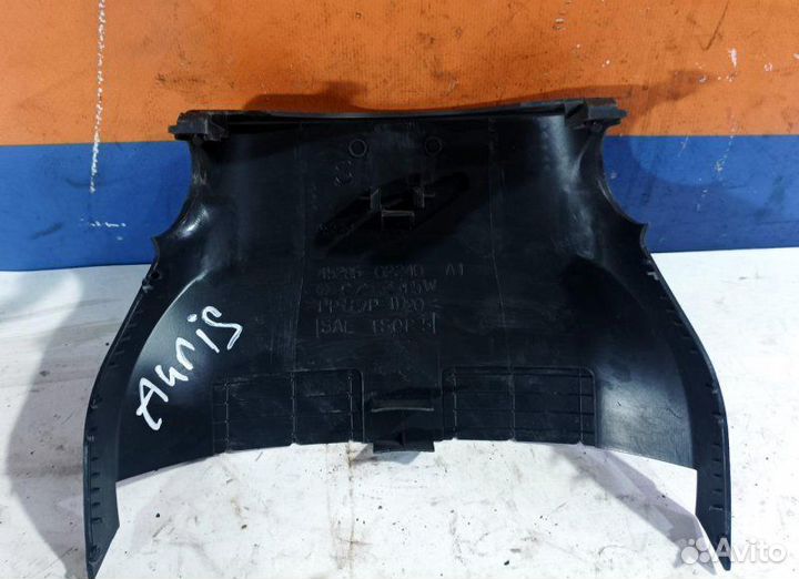 Кожух рулевой колонки Toyota Auris E150 E150