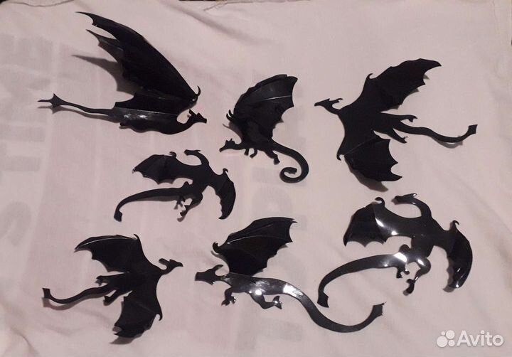 Драконы на стену б/у (цена за все 7 шт)