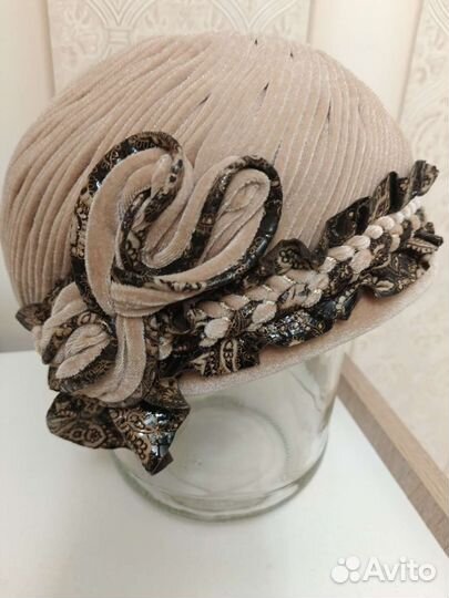 Шапочка женская