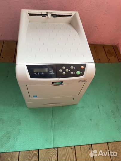 Цветной лазерный принтер kyocera
