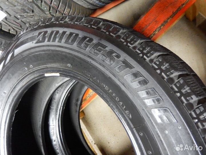 Bridgestone Blizzak Revo GZ 195/65 R15