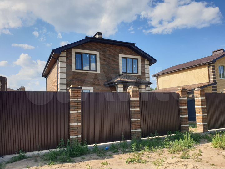 Дом 160 м² на участке 6 сот.