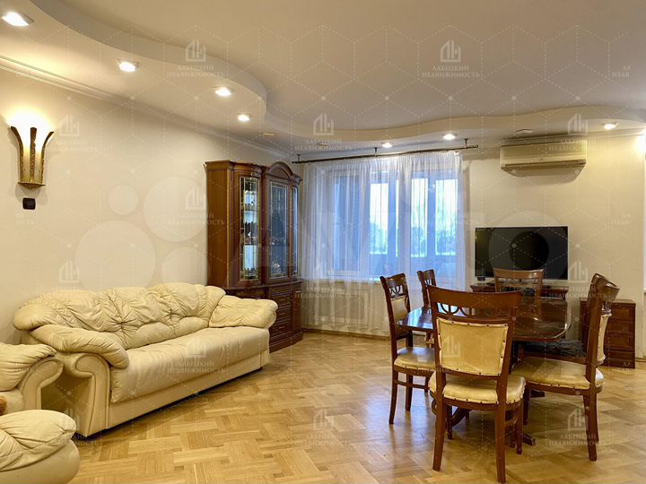 3-к. квартира, 86,2 м², 4/4 эт.