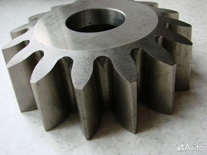 Червячные фрезы и долбяки