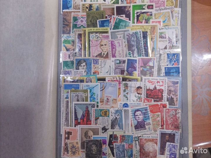Коллекция марок 2000шт