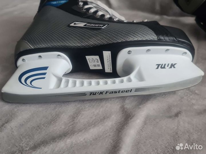 Хоккейные коньки bauer supreme 11