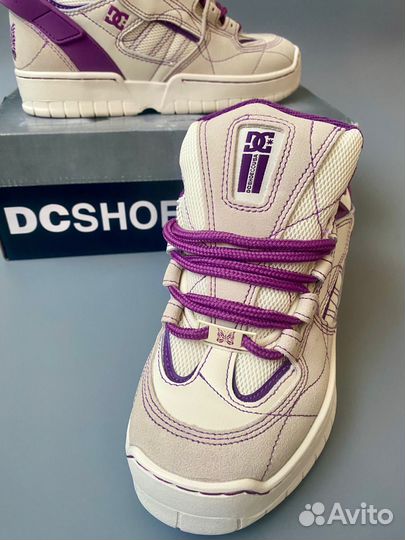 Spectre needles x dc shoes