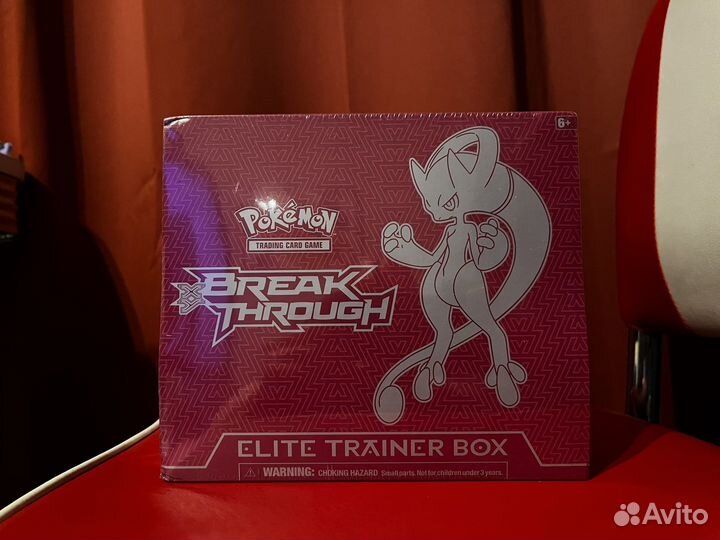 Pokemon TCG Break Trough Elite Trainer Box Mewtwo