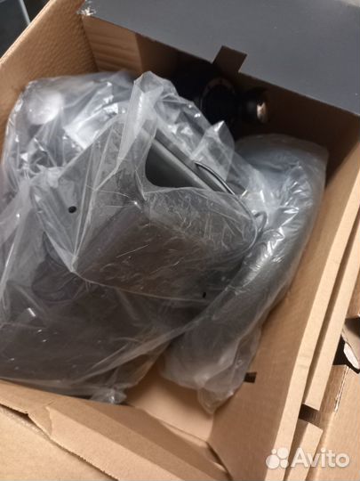 Игровой руль с педалями