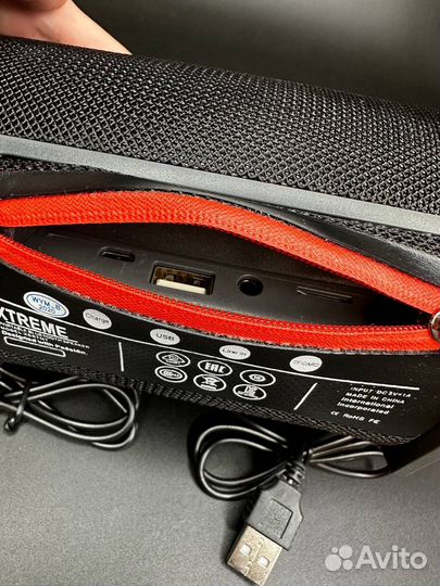 Колонка JBL Xtreme