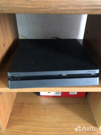 Sony PS4 slim 1tb