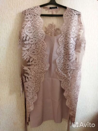 Вечернее платье