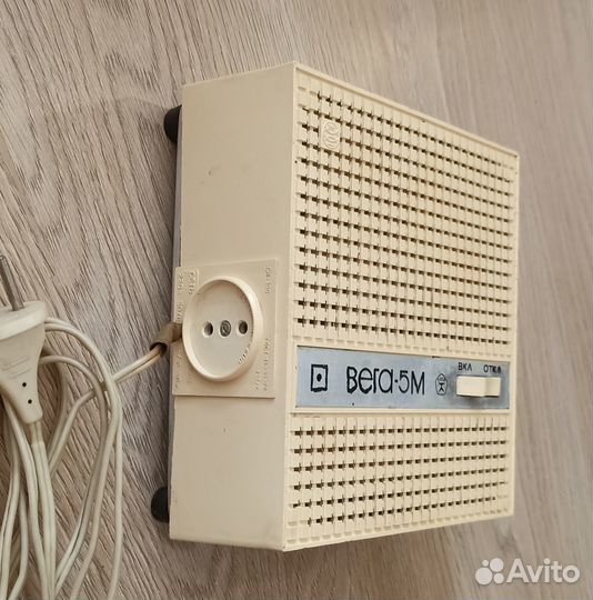 Стабилизатор напряжения Вега 5М