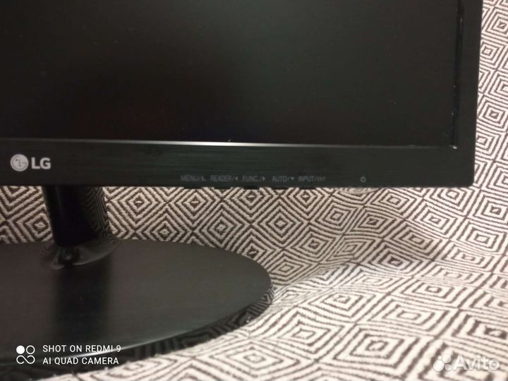 Монитор LG 22М38A-B