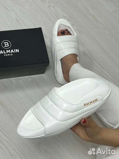 Пляжная обувь женская