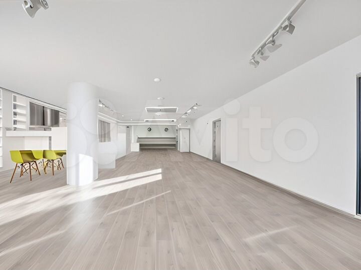 Аренда офиса 602.7 м² в бизнес-центре Химки Уан