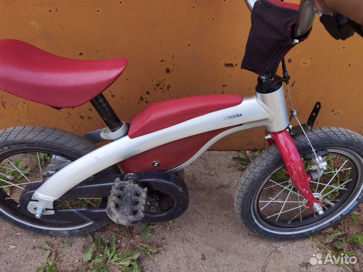 Беговел bmw kidsbike 2 в 1